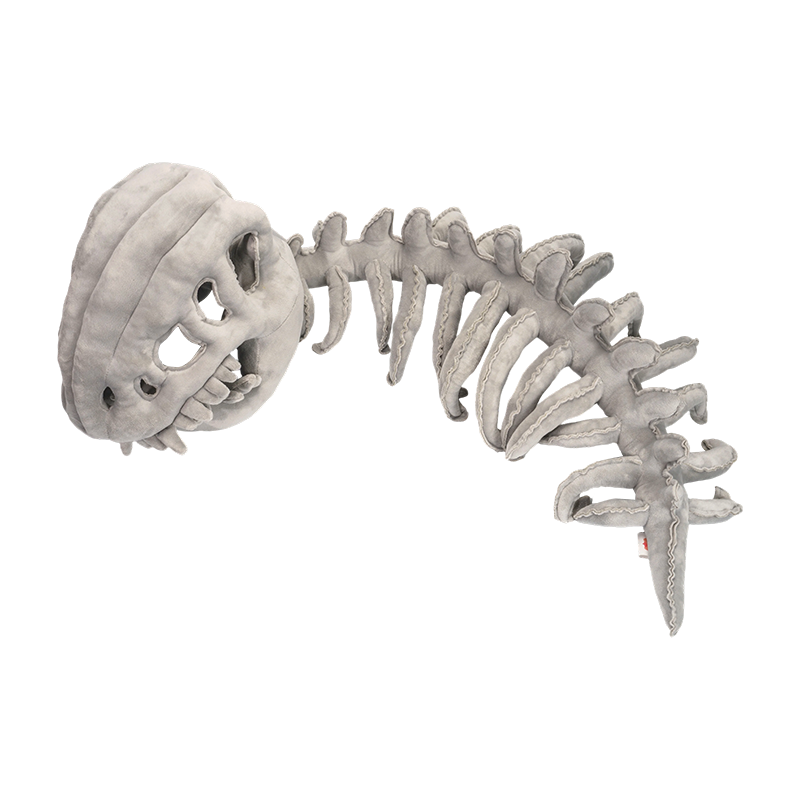 Grå plyshat med dinosaurskelet i voksenstørrelse